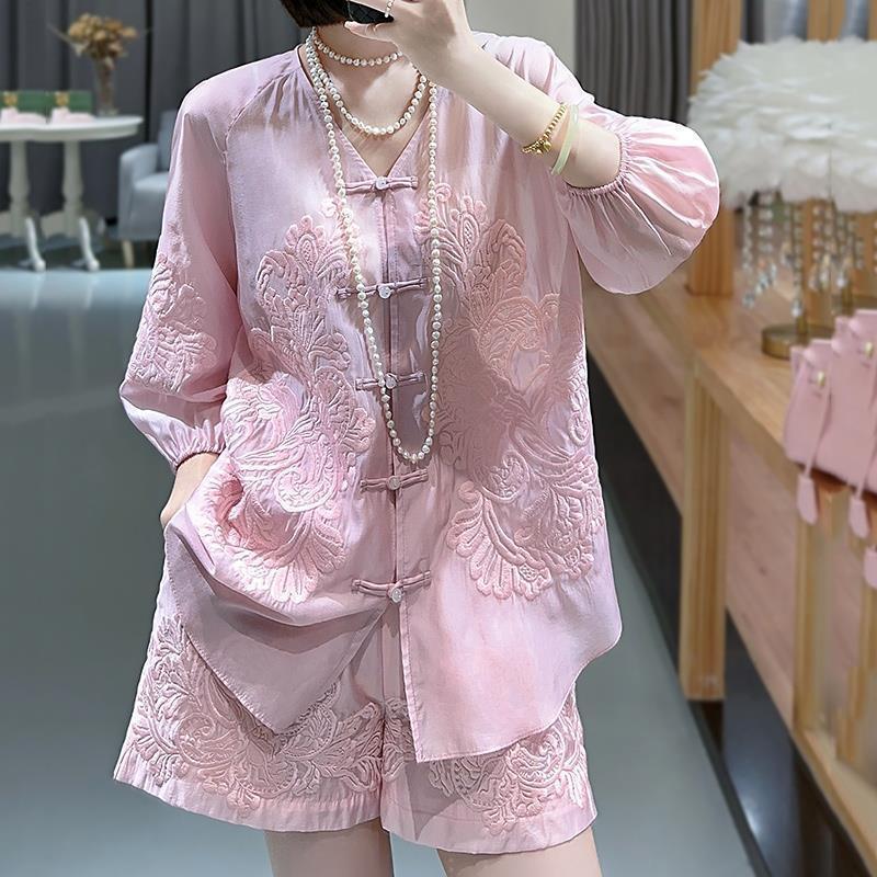 Embroidered National Style Set - Summer Clothing For 60 Year Old Woman recension och pris